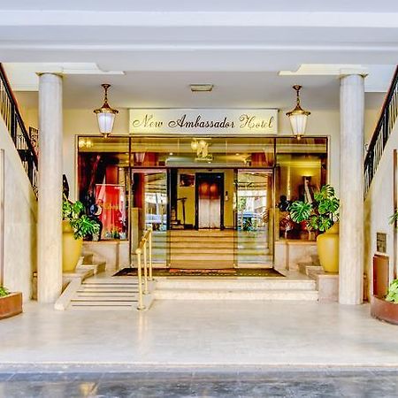New Ambassador Hotel Harare Buitenkant foto